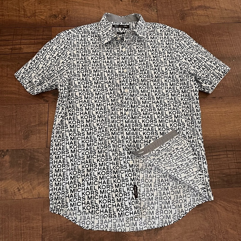 Mens Michael Kors lightweight button down cotton shirt Sz small